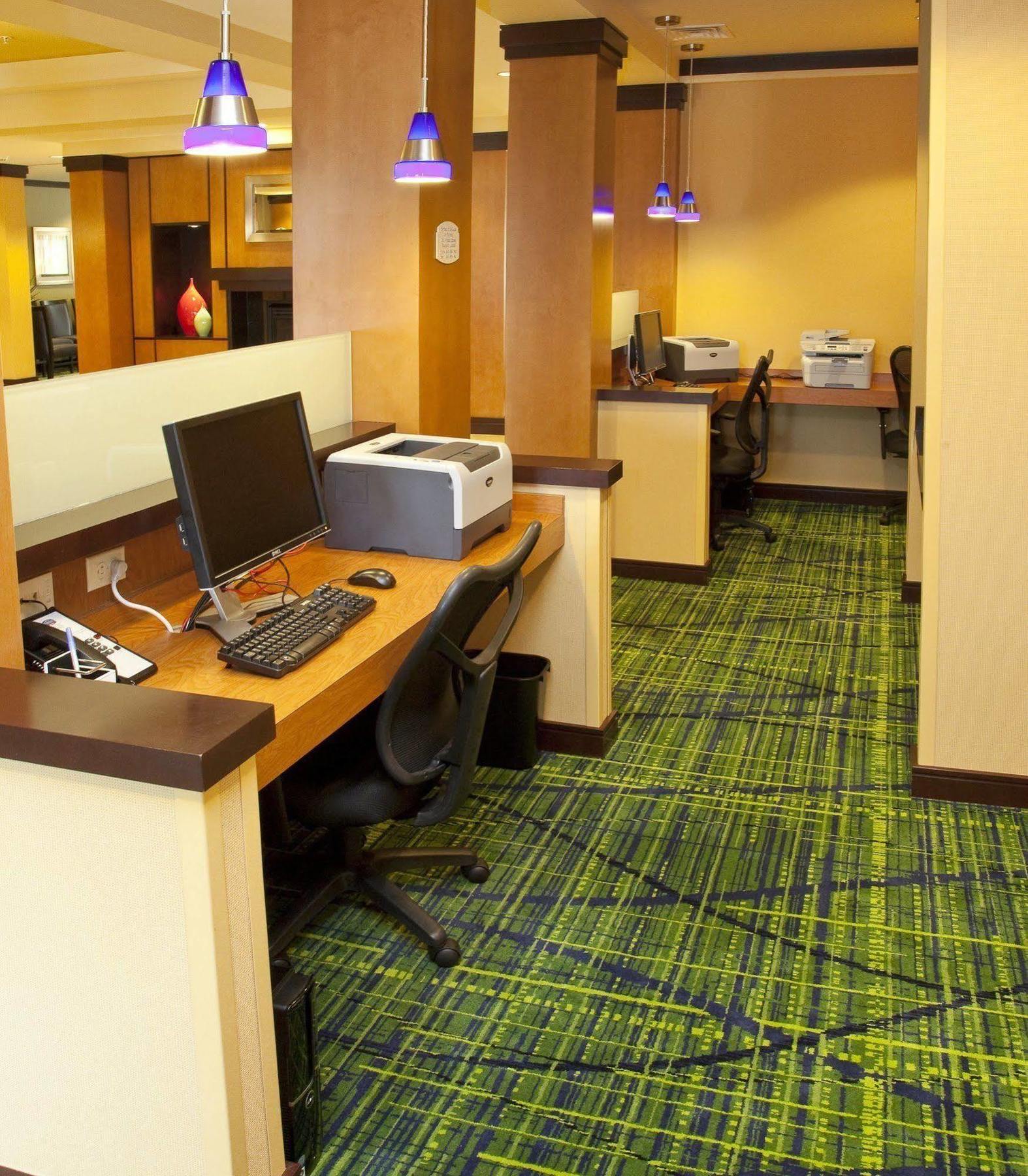 Fairfield Inn & Suites By Marriott Rockford Exterior photo